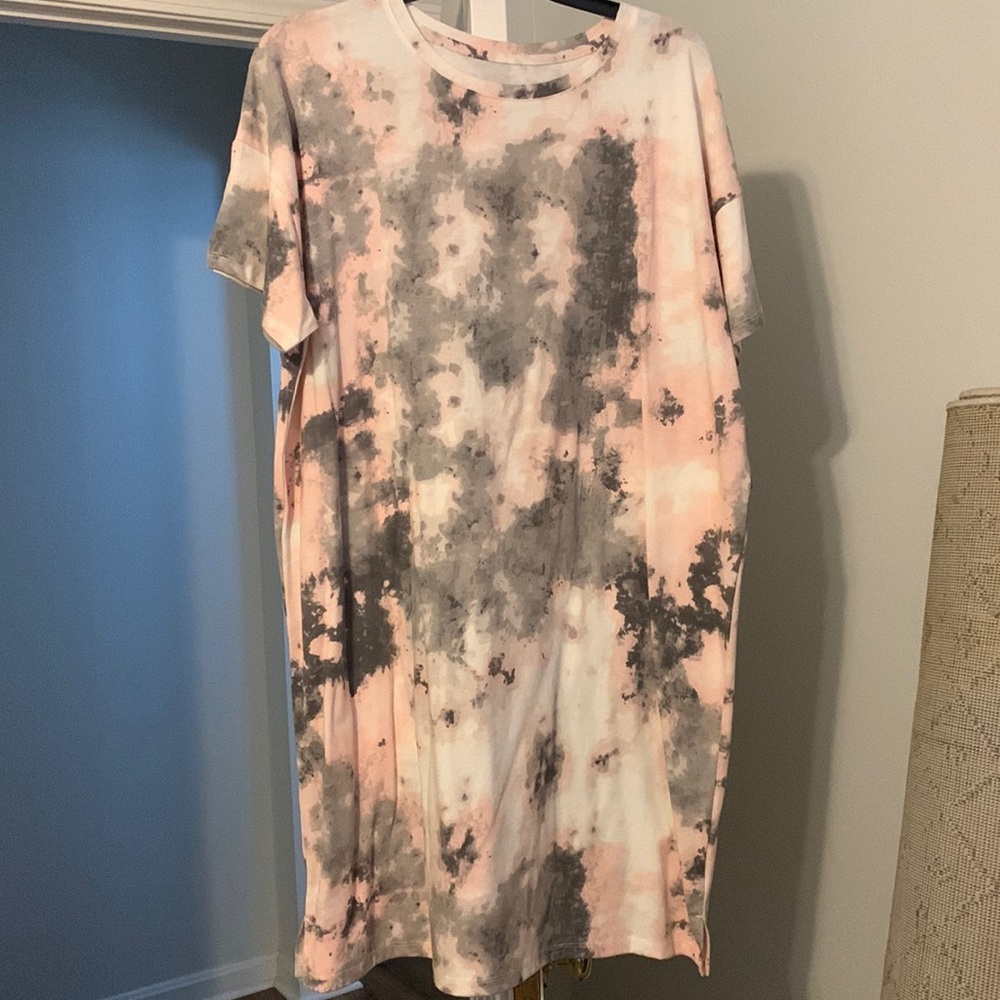 NWT tie dye tshirt dress